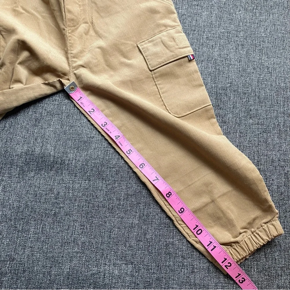 NWT Tommy Hilfiger Girls 2 Piece Set Pink Plaid Top Corduroy Khaki Pants 2T